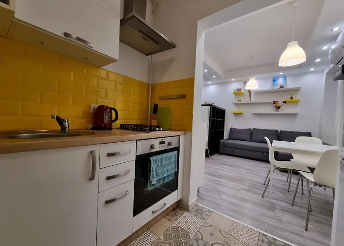 Cozy Family In Apartman *