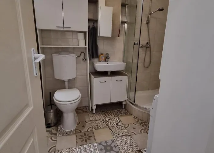 Cozy Family In Apartman Budapest