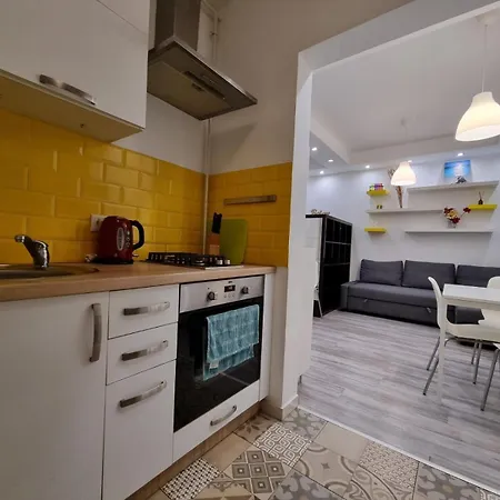 Cozy Family In Apartment *
